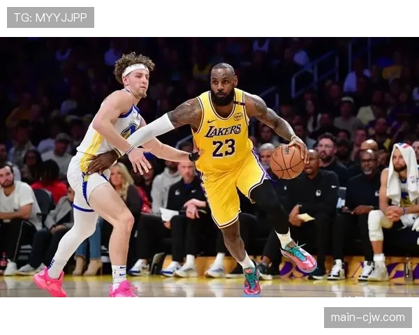 湖人勇士圣诞大战收视率再创新高 凸显豪门对决商业价值顶峰