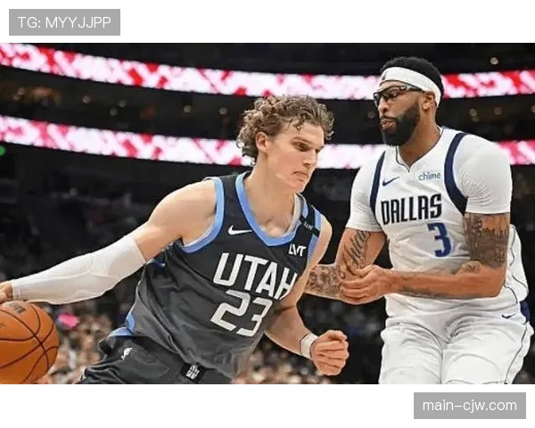 爵士组建马尔卡宁加杰克逊内线双塔 空间属性与护框高度并存